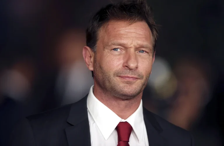 Thomas Kretschmann – Der internationale Charakterdarsteller zwischen Hollywood und europäischem Autorenkino Thomas Kretschmann – Der internationale Charakterdarsteller zwischen Hollywood und europäischem Autorenkino