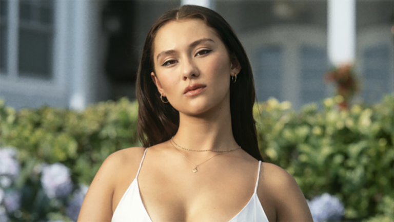 Lola Tung Ethnicity: Herkunft, Familie und kulturelle Wurzeln im Detail Lola Tung Ethnicity: Herkunft, Familie und kulturelle Wurzeln im Detail